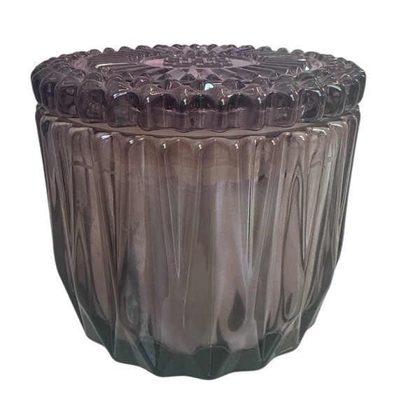 Slatkin + Co. HomeWorx Oatmeal Cookie Recipe Candle - Smoky Purple Cut Glass